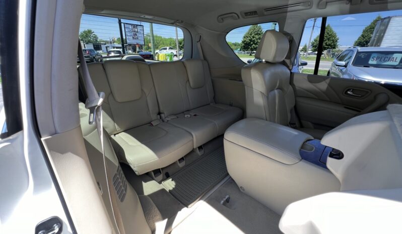 2015 Infiniti QX80 full