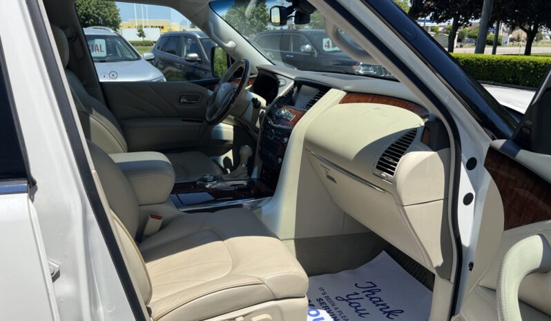 2015 Infiniti QX80 full