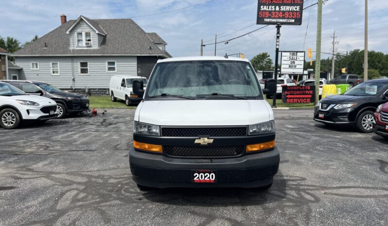 2020 Chevrolet Express 2500 Cargo full