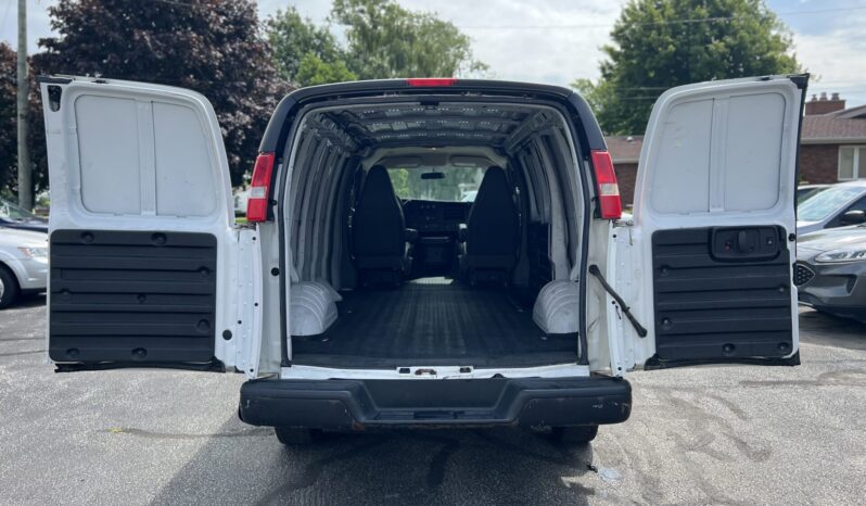 2020 Chevrolet Express 2500 Cargo full