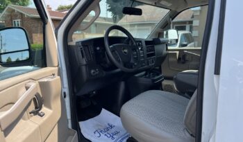 2020 Chevrolet Express 2500 Cargo full