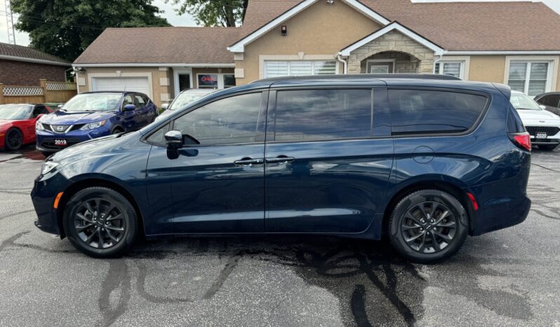 2022 Chrysler Pacifica S full