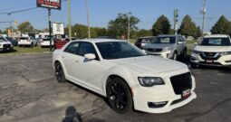 2022 Chrysler 300 Touring L *NIGHT PACKAGE*