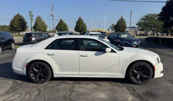 2022 Chrysler 300 Touring L *NIGHT PACKAGE* full