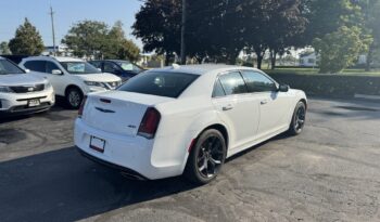 2022 Chrysler 300 Touring L *NIGHT PACKAGE* full