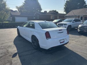 2022 Chrysler 300 Touring L *NIGHT PACKAGE*