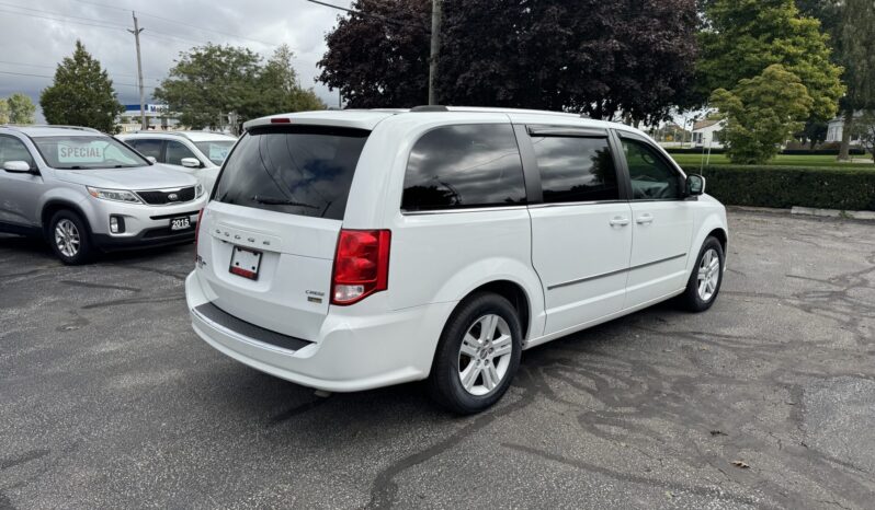 2017 Dodge Grand Caravan Crew full