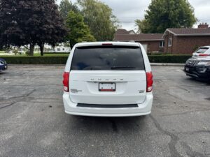 2017 Dodge Grand Caravan Crew