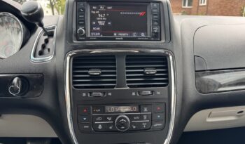 2017 Dodge Grand Caravan Crew full