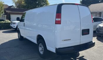 2020 Chevrolet Express 2500 Cargo full