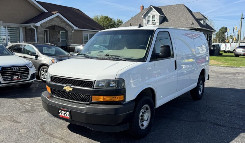 2020 Chevrolet Express 2500 Cargo full