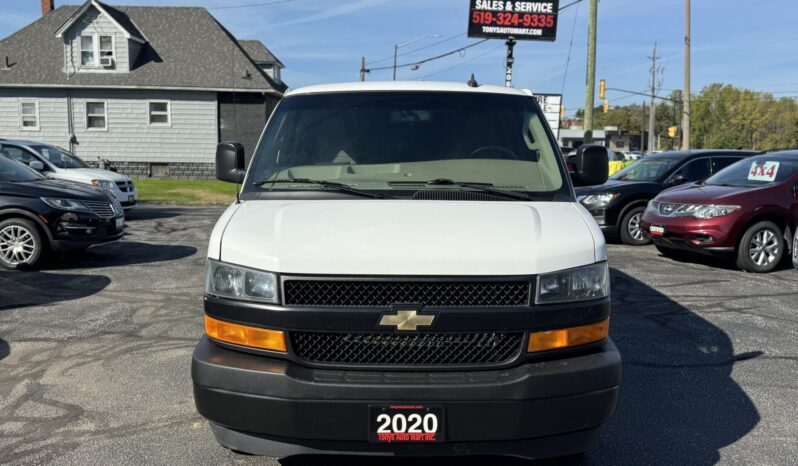 2020 Chevrolet Express 2500 Cargo full