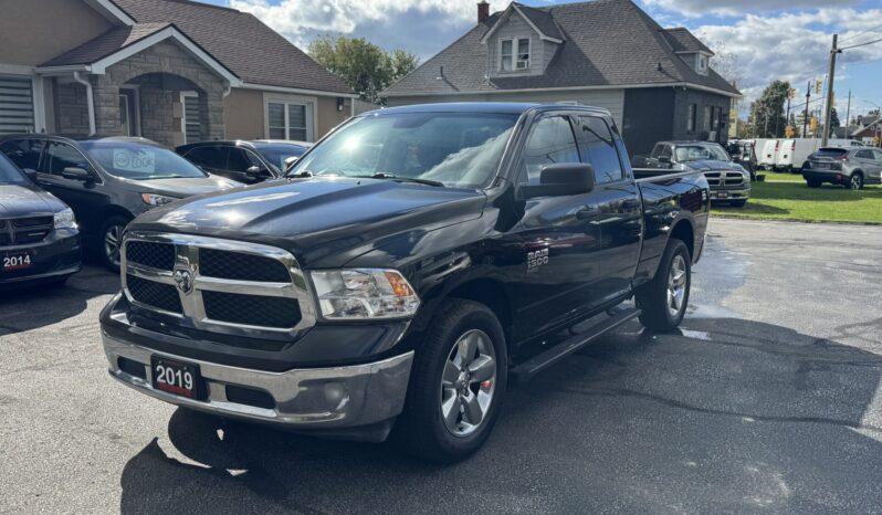 2019 Ram 1500 ST Quadcab full