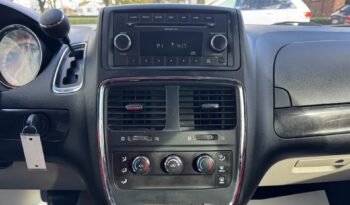 2014 Dodge Grand Caravan SE full