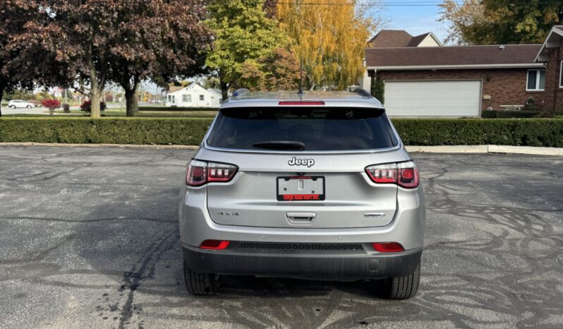 2019 Jeep Compass Latitude full