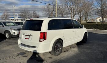 2017 Dodge Grand Caravan SXT full