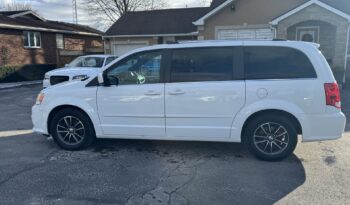 2017 Dodge Grand Caravan SXT full