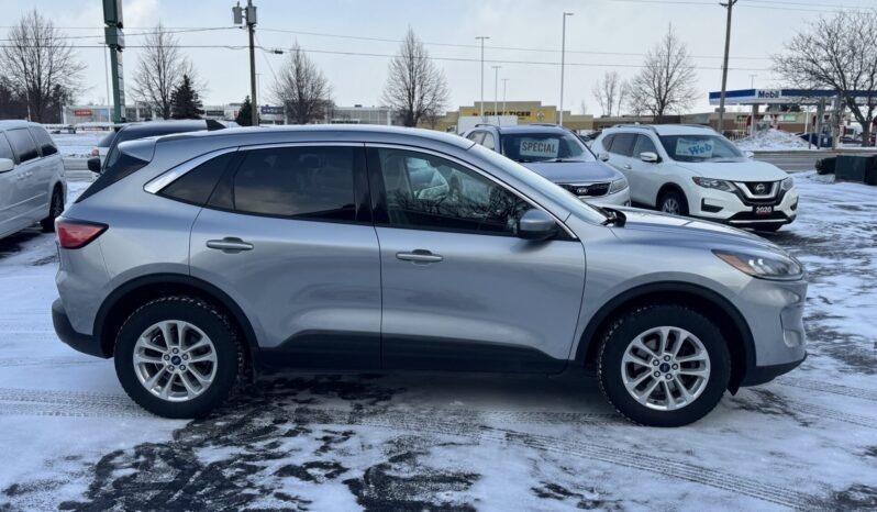 2021 Ford Escape SE full