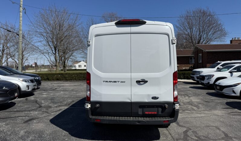 2018 Ford Transit T-250 Medium Roof full