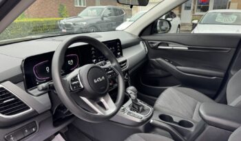 2024 Kia Seltos LX full