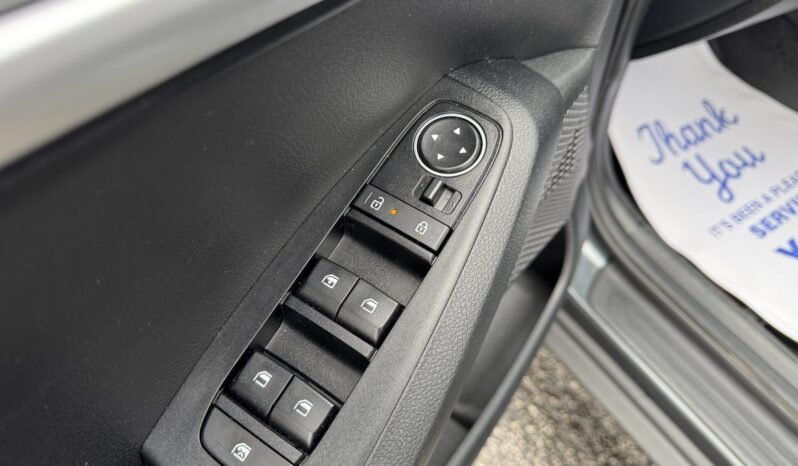 2024 Kia Seltos LX full