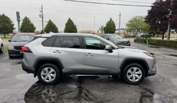 2023 Toyota RAV4 LE full