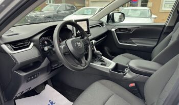 2023 Toyota RAV4 LE full