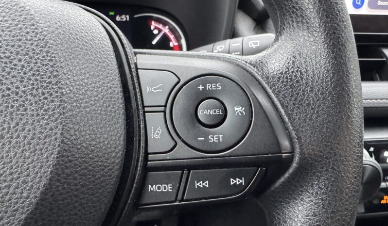 2023 Toyota RAV4 LE full
