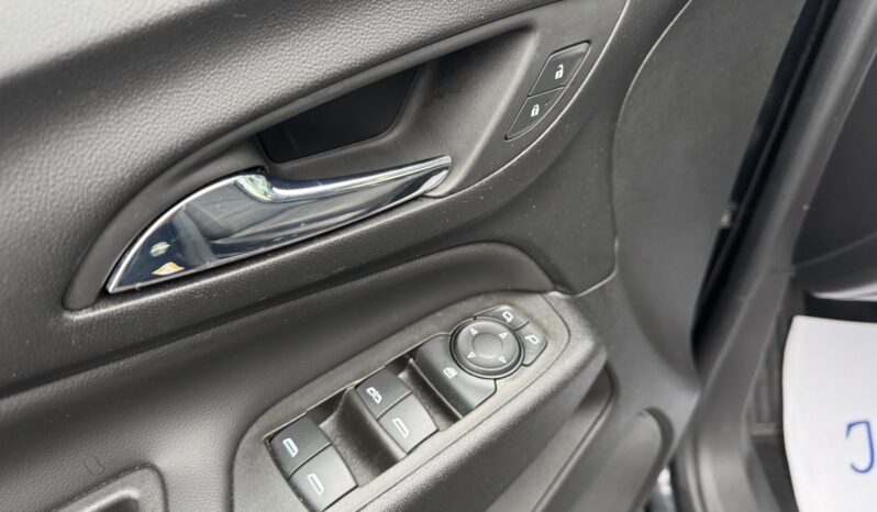 2023 Chevrolet Equinox LT full