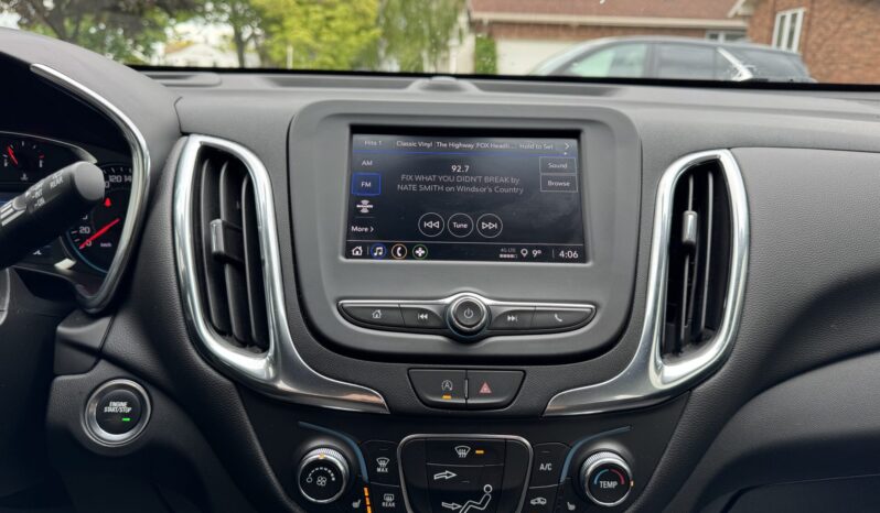 2023 Chevrolet Equinox LT full