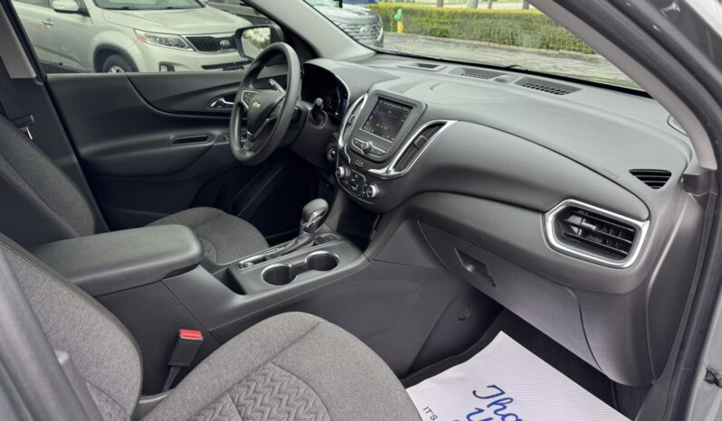 2023 Chevrolet Equinox LT full