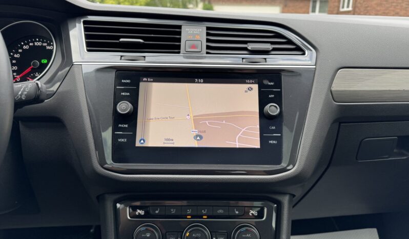2021 Volkswagen Tiguan SE full