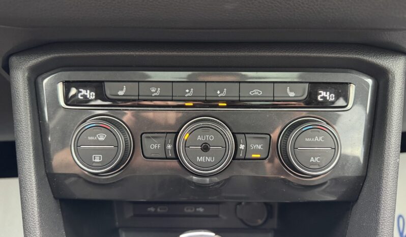 2021 Volkswagen Tiguan SE full