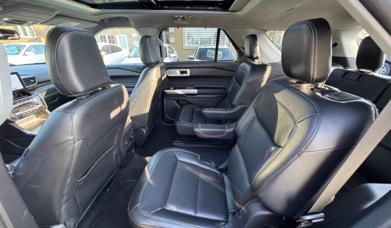 2022 Ford Explorer Limited full