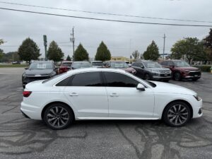 2023 Audi A4 Komfort Quattro