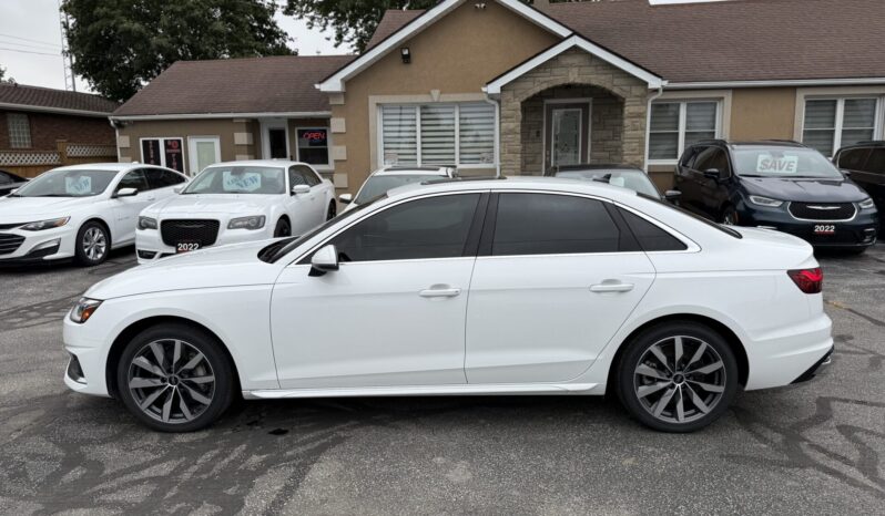 2023 Audi A4 Komfort Quattro full