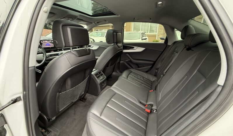 2023 Audi A4 Komfort Quattro full