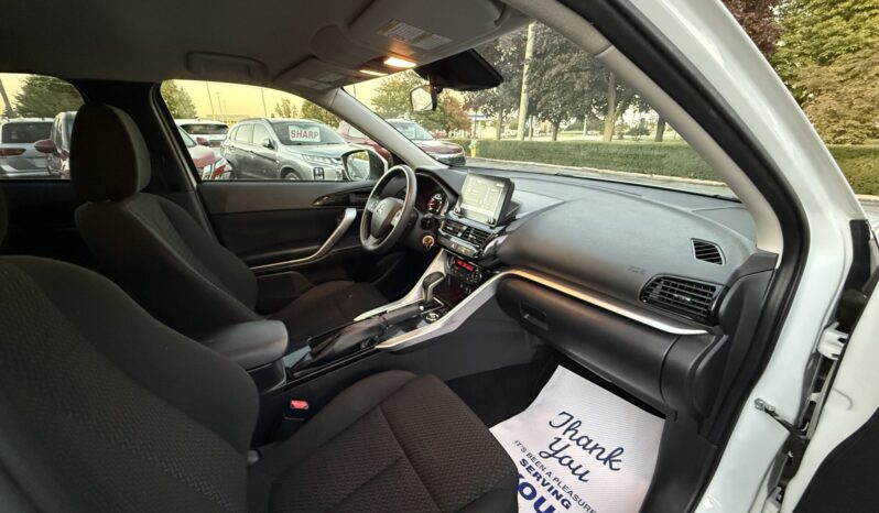 2022 Mitsubishi Eclipse Cross ES full