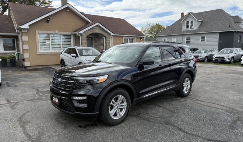 2024 Ford Explorer XLT full