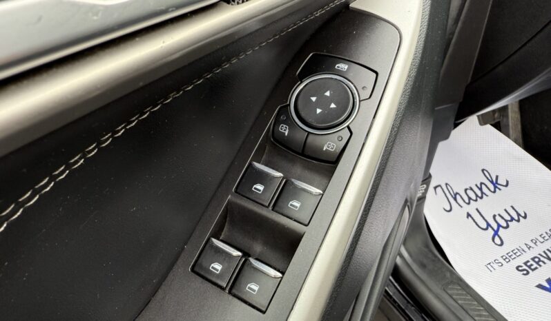 2024 Ford Explorer XLT full