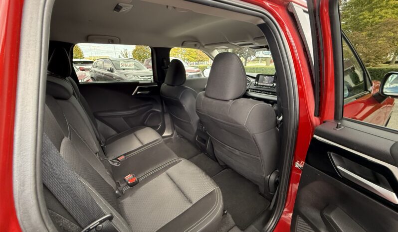 2024 Mitsubishi Outlander ES full