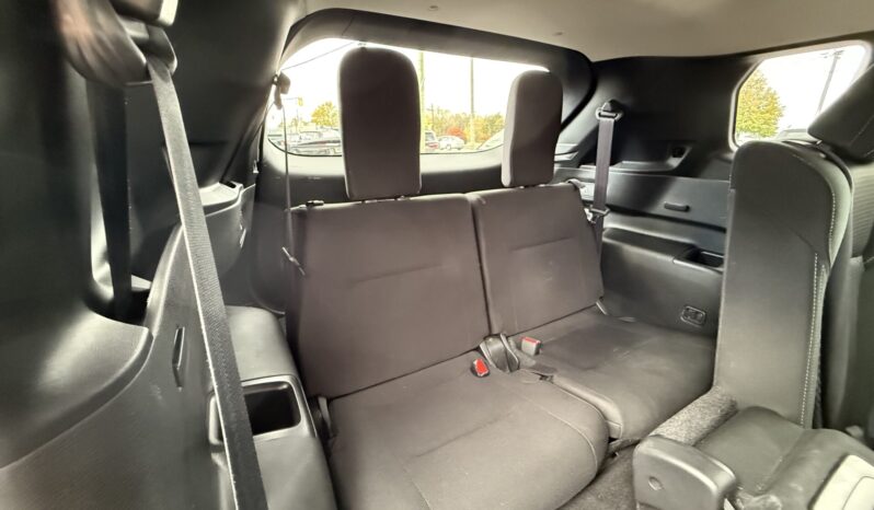 2024 Mitsubishi Outlander ES full