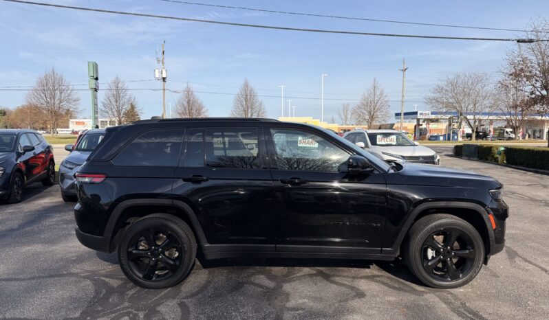 2023 Jeep Grand Cherokee Altitude full
