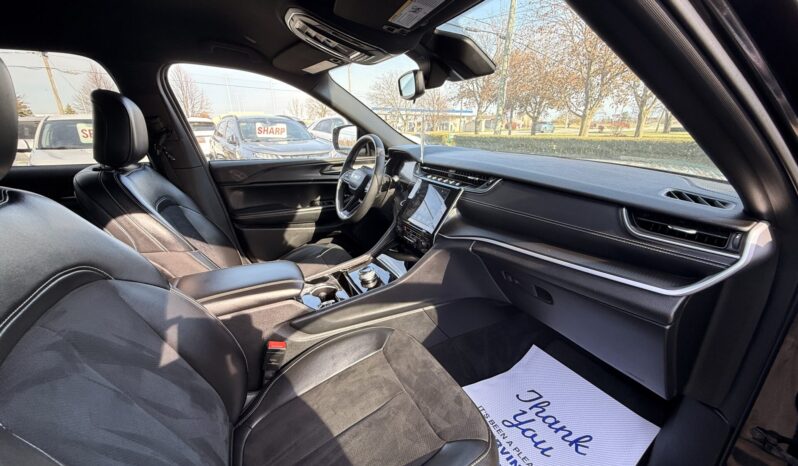 2023 Jeep Grand Cherokee Altitude full