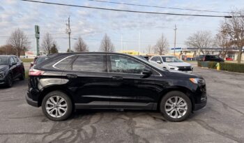 2023 Ford Edge Titanium full