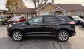 2023 Ford Edge Titanium full