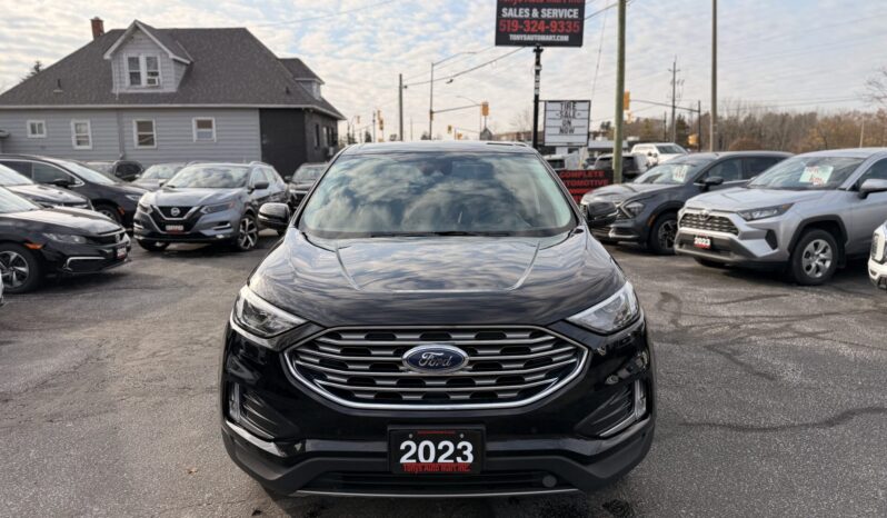 2023 Ford Edge Titanium full