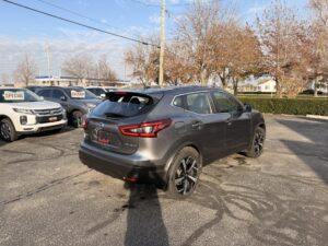2023 Nissan Qashqai SL Platinum