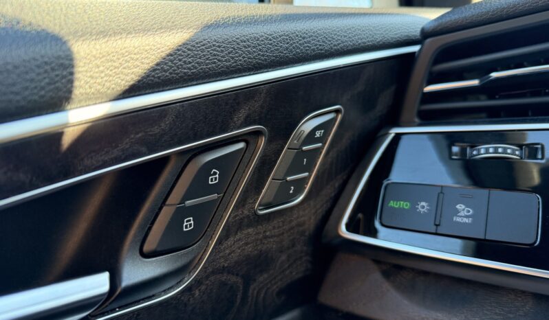 2023 Audi Q7 Premium full