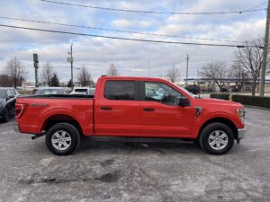2022 Ford F-150 XLT SuperCrew